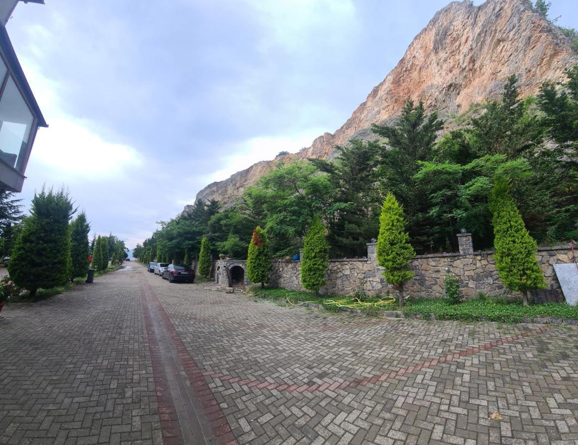 Hotel Kukesi Lini Zewnętrze zdjęcie